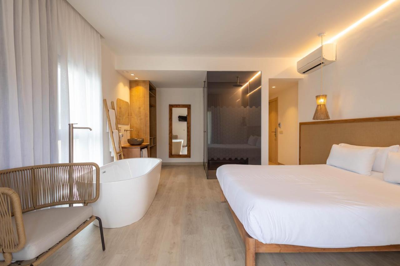 Play Hotel Ibiza - Adults Only Екстер'єр фото
