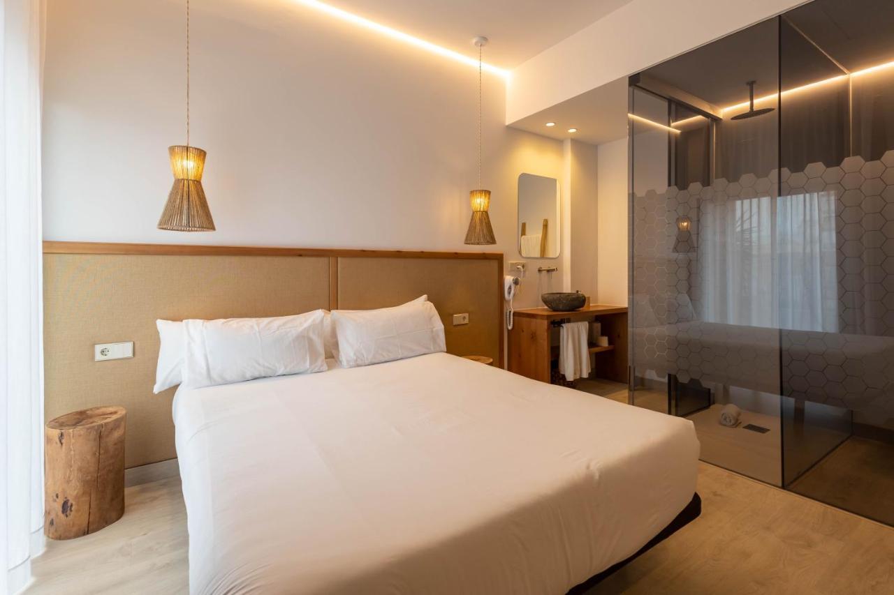 Play Hotel Ibiza - Adults Only Екстер'єр фото