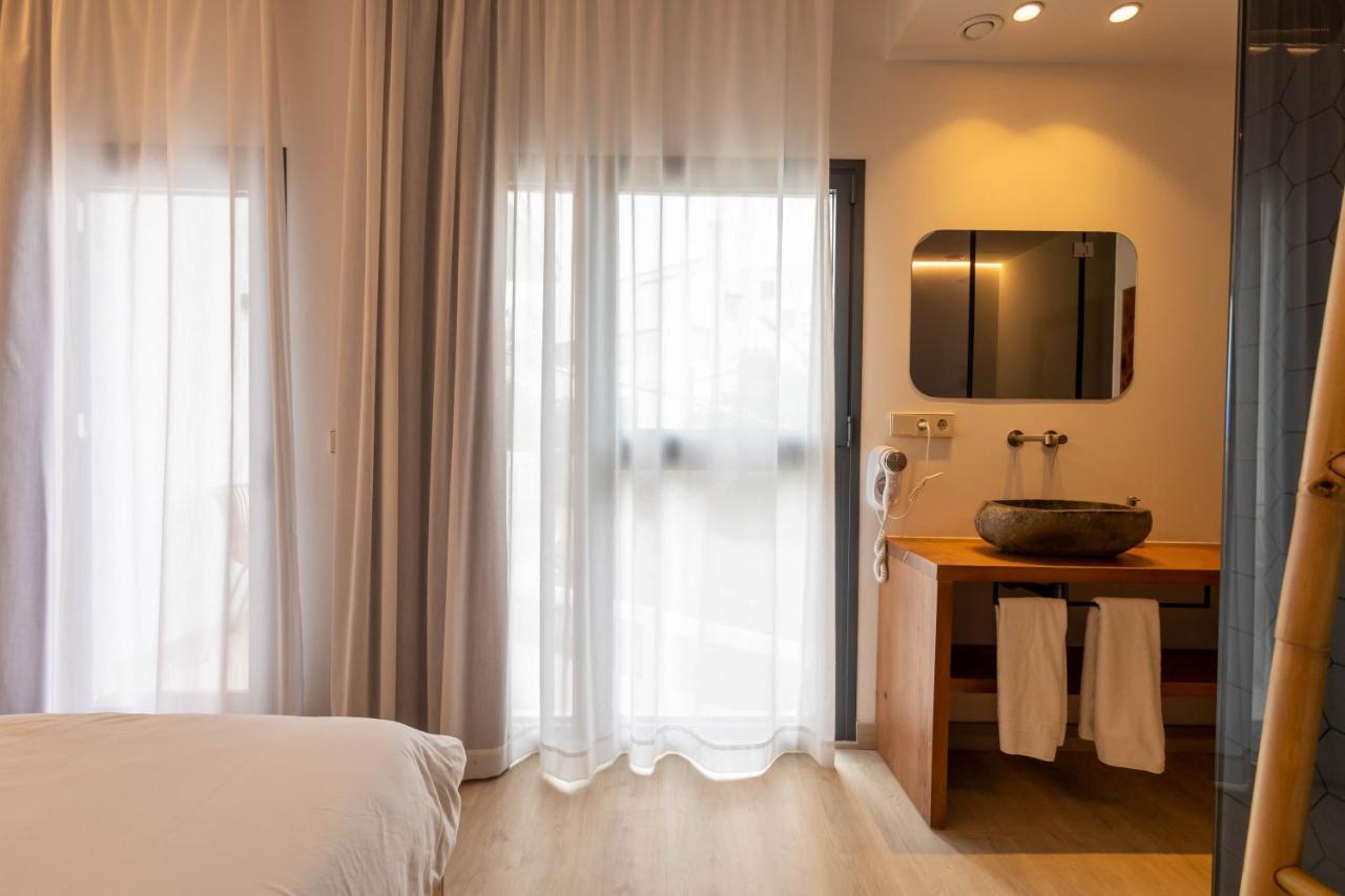 Play Hotel Ibiza - Adults Only Екстер'єр фото