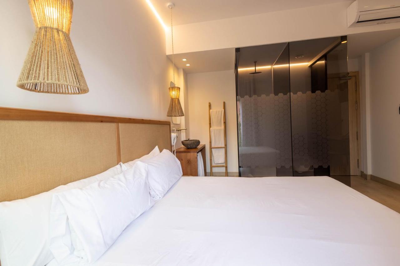 Play Hotel Ibiza - Adults Only Екстер'єр фото