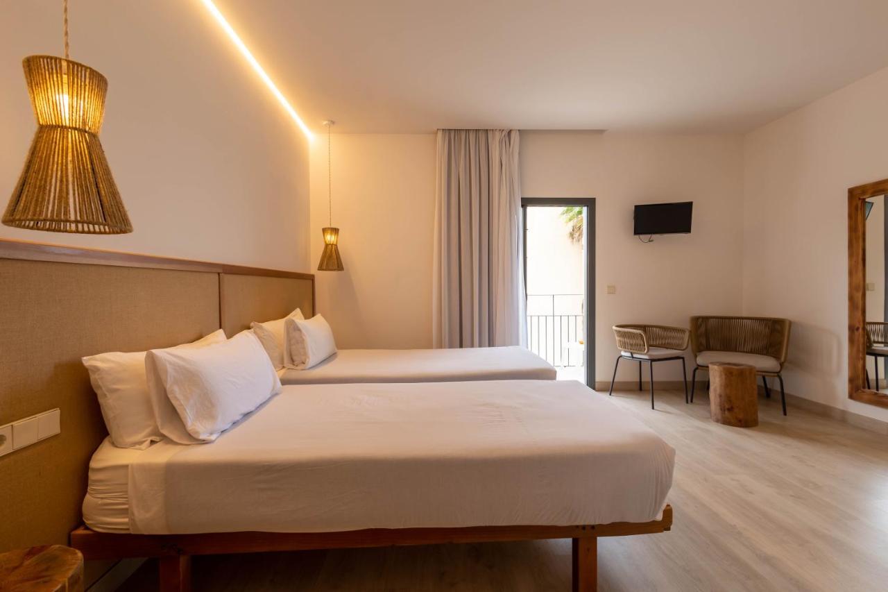 Play Hotel Ibiza - Adults Only Екстер'єр фото