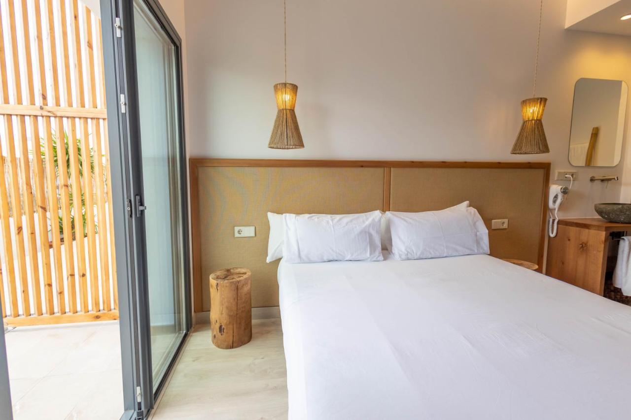 Play Hotel Ibiza - Adults Only Екстер'єр фото
