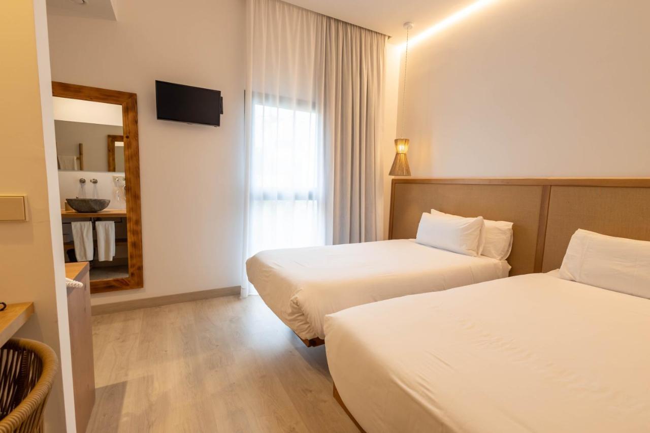 Play Hotel Ibiza - Adults Only Екстер'єр фото