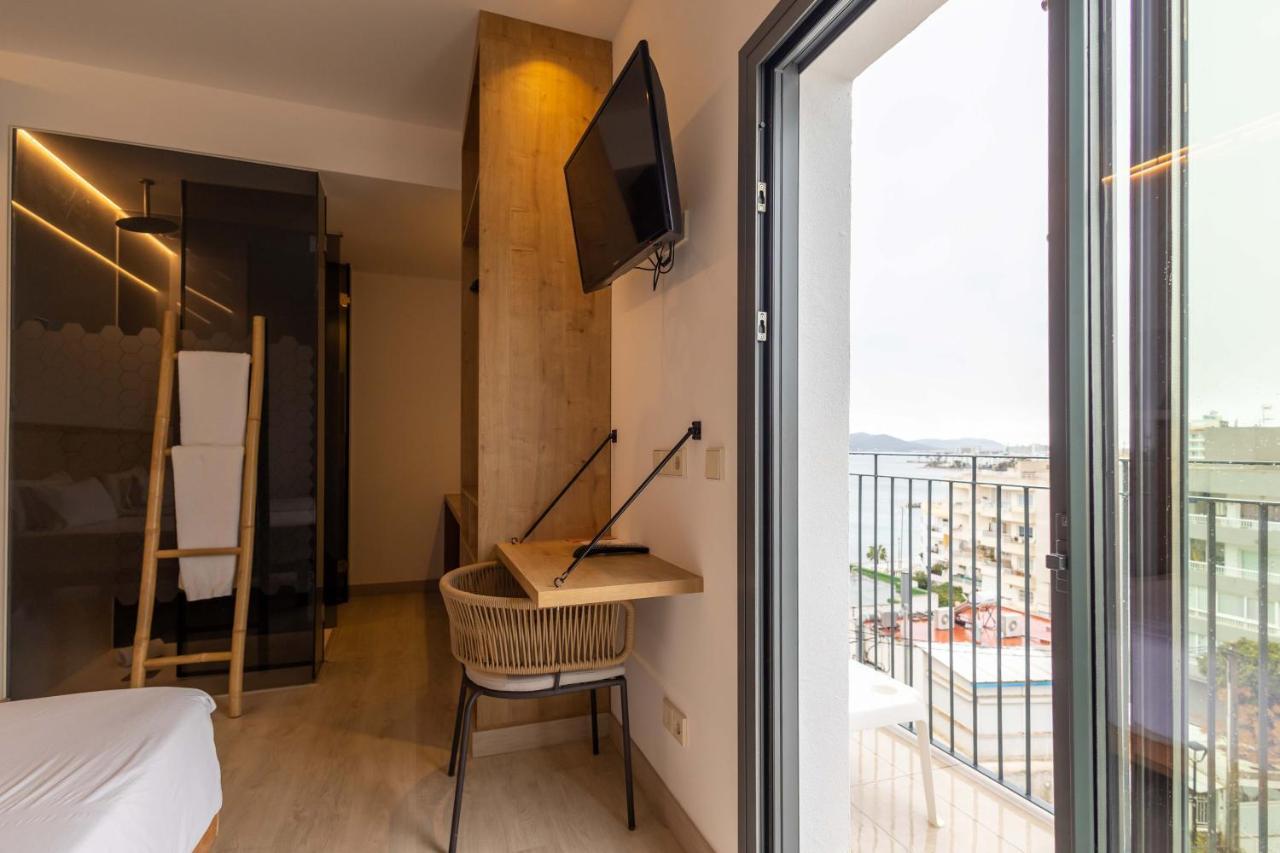 Play Hotel Ibiza - Adults Only Екстер'єр фото